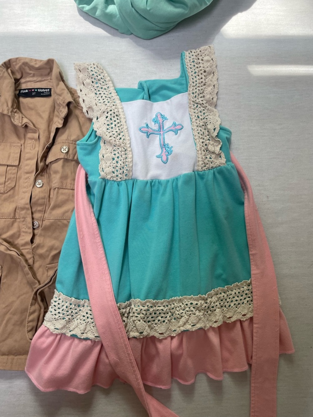 2👗Kids Turquoise & Pink Cross-Embroidered Dress with Lace and brown dress